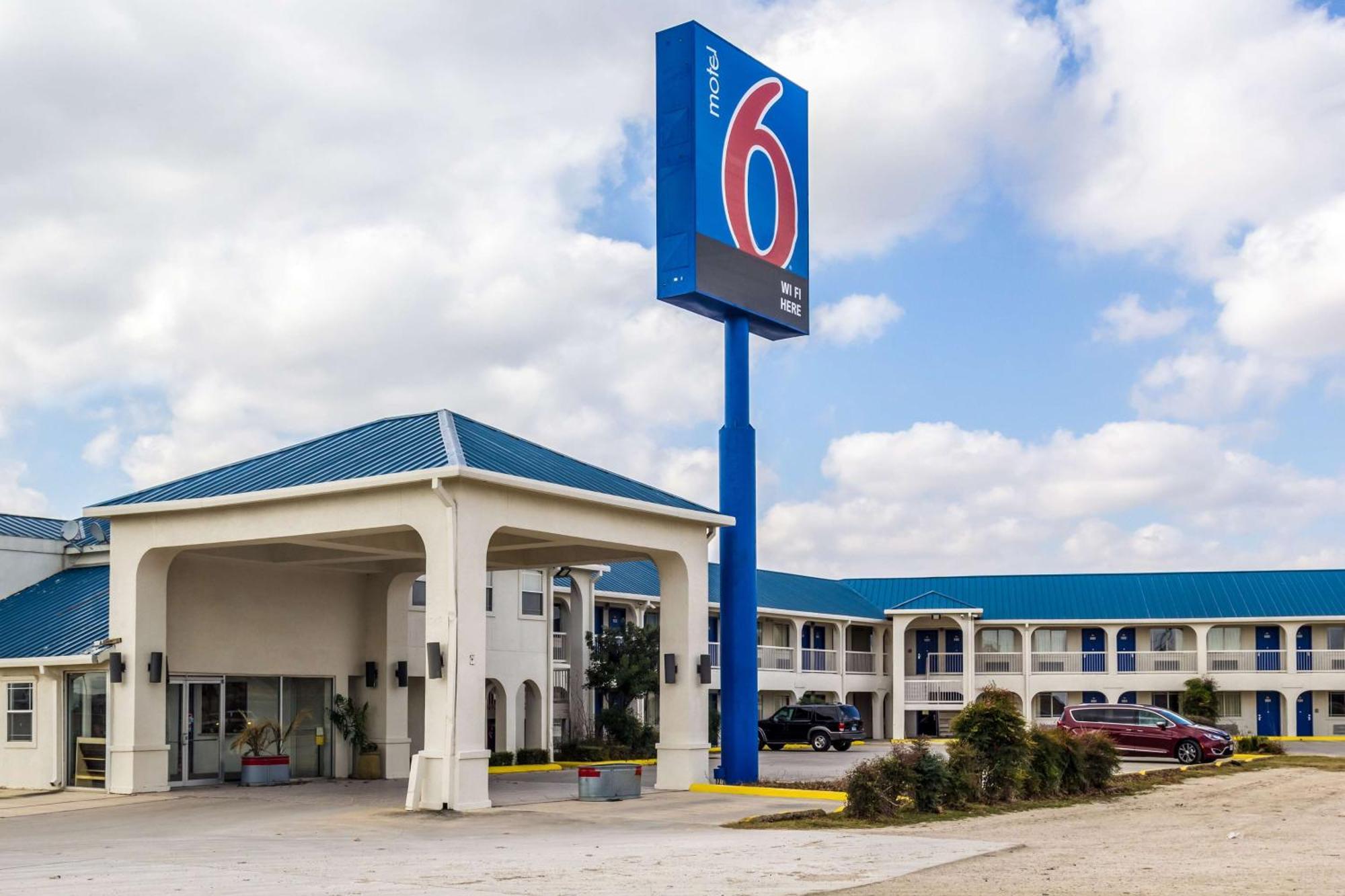 Motel 6 Seguin Tx Ngoại thất bức ảnh