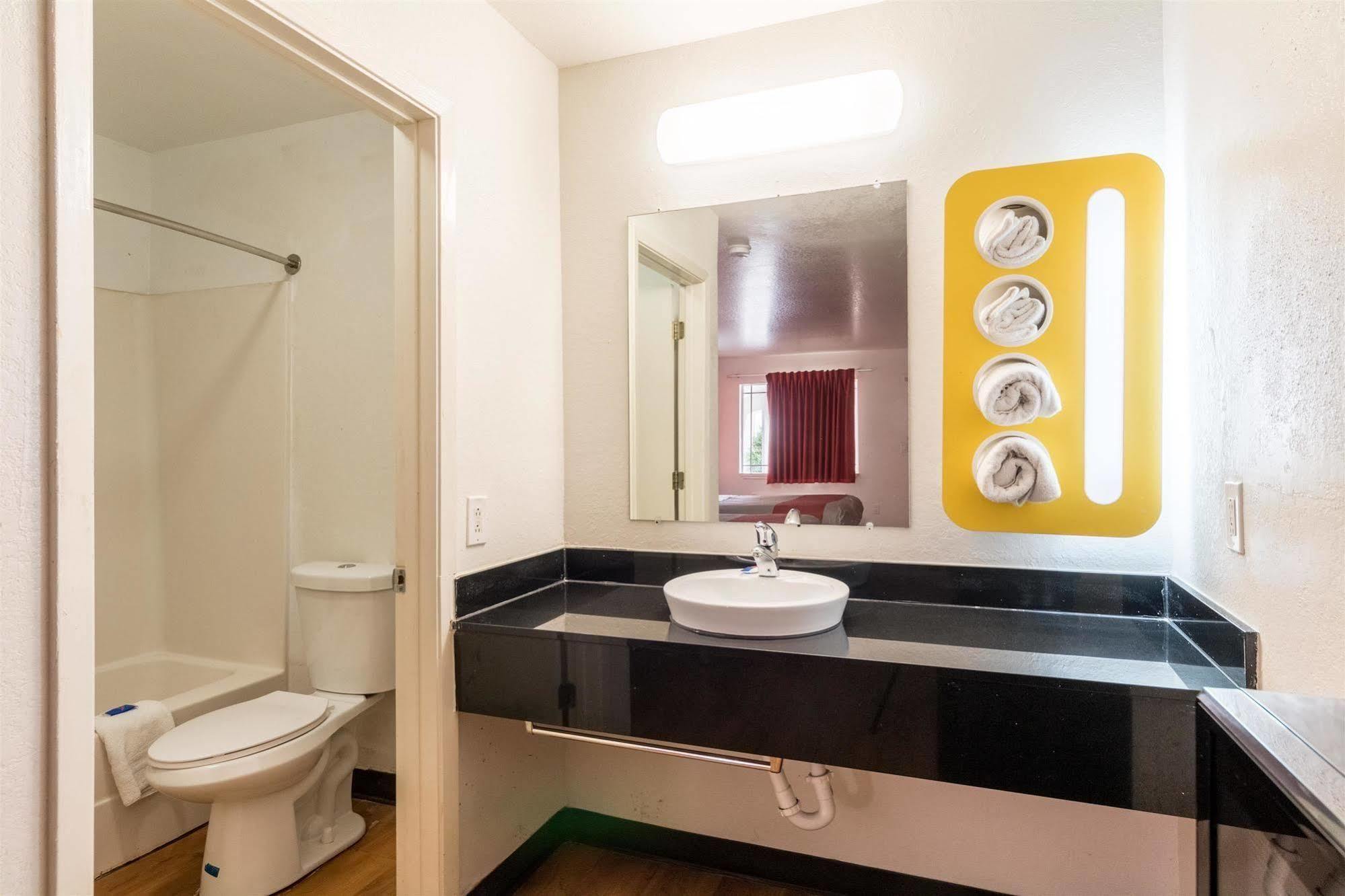 Motel 6 Seguin Tx Ngoại thất bức ảnh