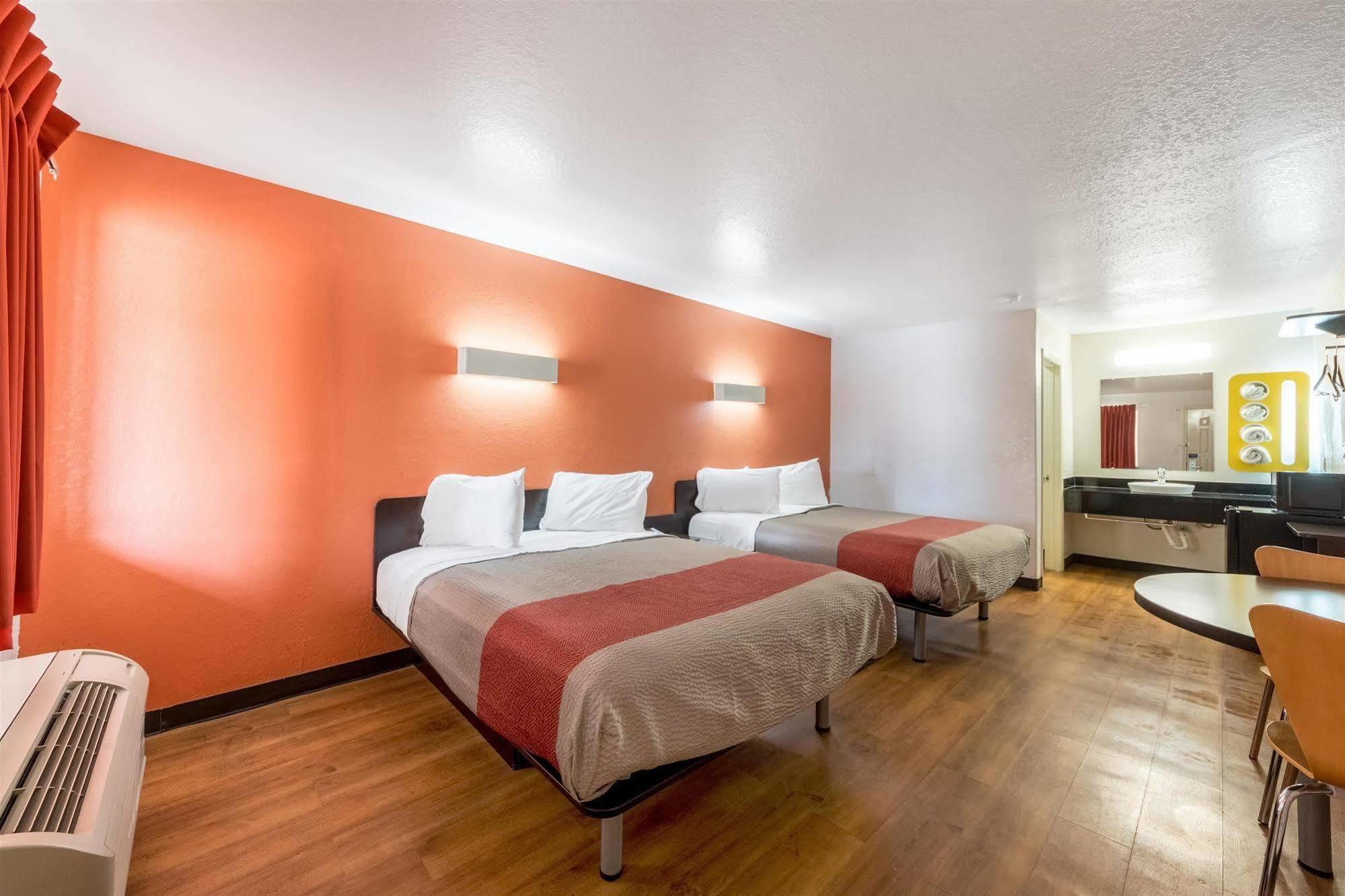 Motel 6 Seguin Tx Ngoại thất bức ảnh