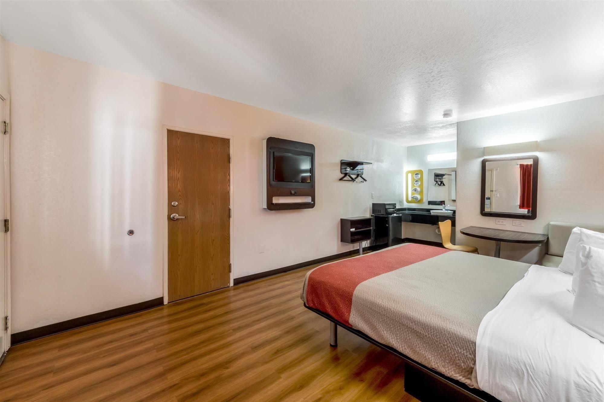 Motel 6 Seguin Tx Ngoại thất bức ảnh