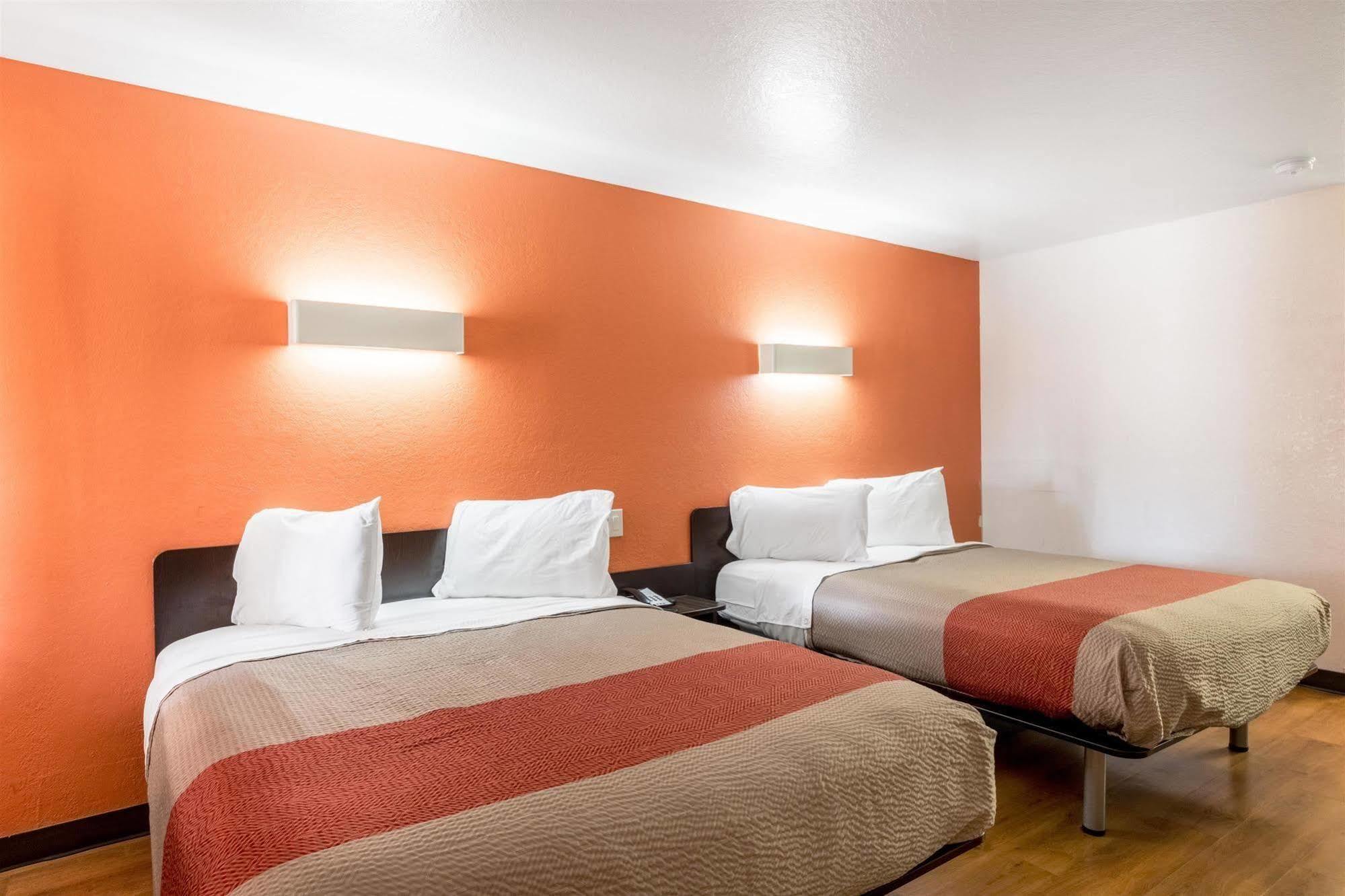 Motel 6 Seguin Tx Ngoại thất bức ảnh