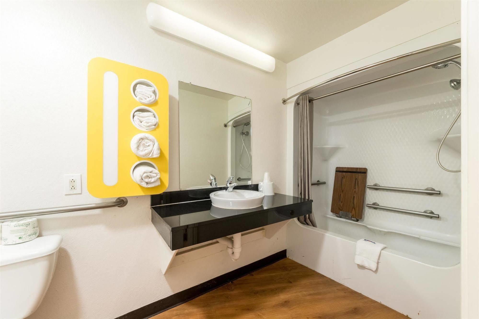 Motel 6 Seguin Tx Ngoại thất bức ảnh